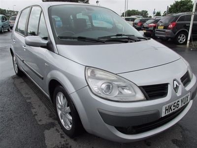 used Renault Scénic II 1.6 DYNAMIQUE VVT 5d 111 BHP