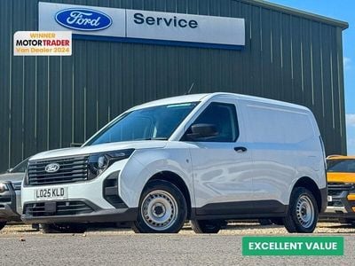 Ny Ford Transit 2025 Vit Sedan