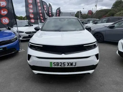 Used Vauxhall Mokka 113 kW (154 HP) 2025 White SUV