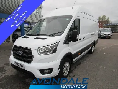 Used Ford Transit Limited 170 HP (125 kW) 2022 White Van