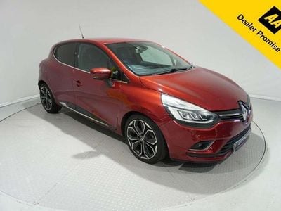 Used Renault Clio IV Dynamique 90 HP (66 kW) 2017 Red Hatchback