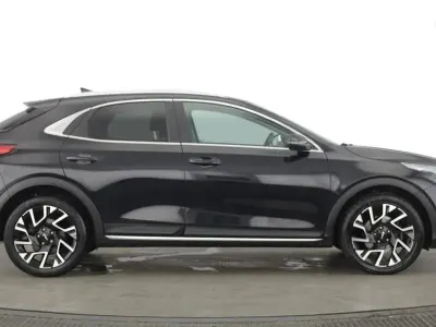 Used Kia XCeed 2022 Black SUV
