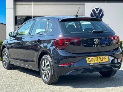 Used VW Polo Life 95 HP (69 kW) 2022 Black Hatchback