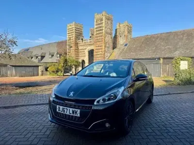 Used Peugeot 208 2017 Black Hatchback