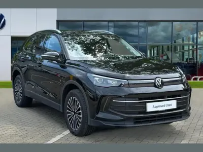 Used VW Tiguan Match 200 HP (147 kW) 2025 Black SUV
