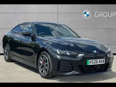 New BMW i4 Shadowline 436 kW (593 HP) 2026 Black sapphire metallic paint Sedan