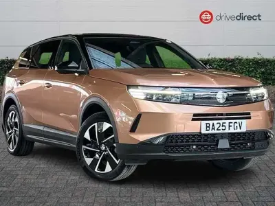 Second-hand Vauxhall Grandland X Ultimate 145 CP (106 kW) 2025 Maro SUV