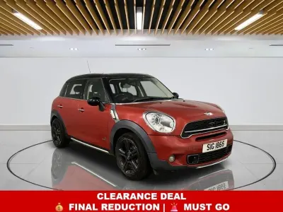 Begagnad Mini Cooper S 2016 Röd Halvkombi