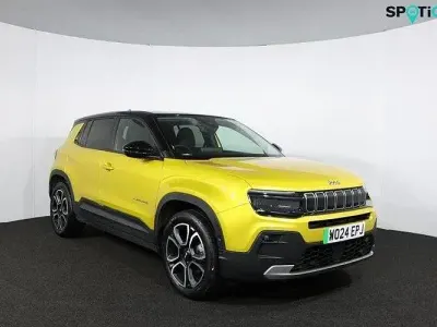 Begagnad Jeep Avenger Summit 114 kW (156 HK) 2024 SUV
