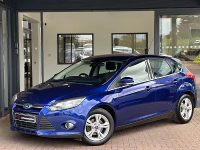 Used Ford Focus Zetec 2014 Blue Hatchback