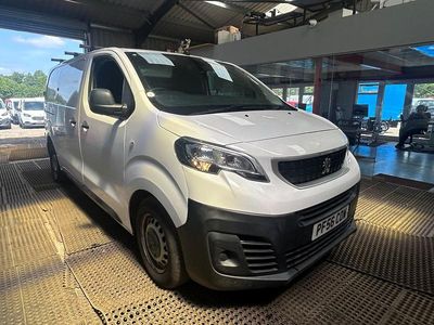 White Used 2019 Peugeot Expert Van | £6,795