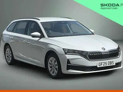 Used Skoda Octavia SE Technology 150 HP (110 kW) 2025 Moon white metallic Estate