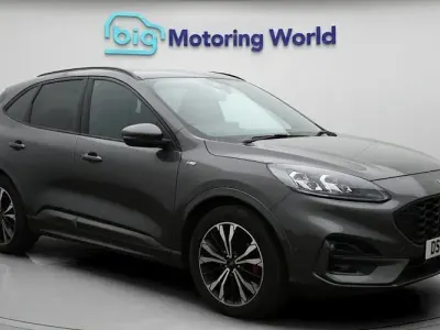 Second-hand Ford Kuga ST-Line X 120 CP (88 kW) 2021 Gri SUV