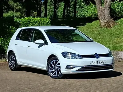 Used VW Golf VII Match 115 HP (84 kW) 2019 White Hatchback