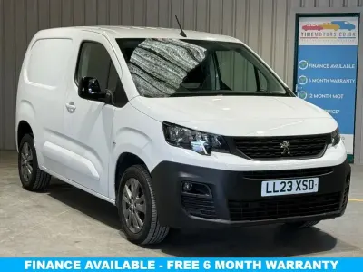 Used Peugeot Partner Premium 131 HP (96 kW) 2023 White MPV