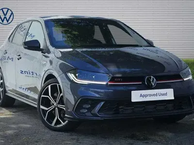 Novo VW Polo GTI 207 HP (152 kW) 2026 Cinzento Citadino