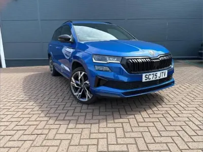 New Skoda Karoq SportLine 150 HP (110 kW) 2026 Race blue metallic SUV