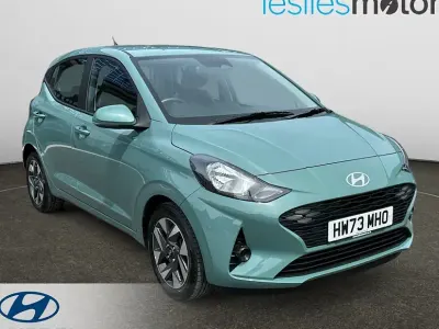 Used Hyundai i10 Advanced 2024 Green Hatchback