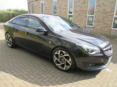 Used Vauxhall Insignia SRi 170 HP (125 kW) 2016 Black Hatchback