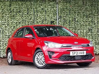 Used Kia Rio 2021 Red Hatchback