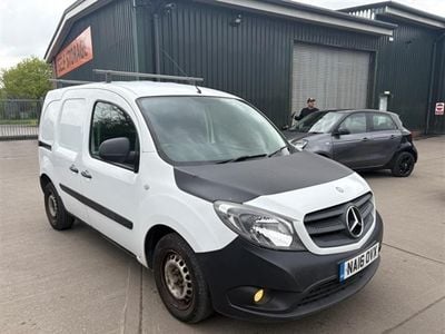Mercedes Citan 109