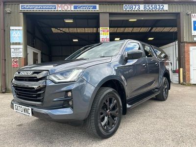 Begagnad Isuzu D-Max 163 HK (119 kW) 2024 Grå Pickup