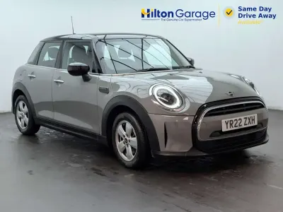 Begagnad Mini Cooper Classic 2022 Grå Halvkombi