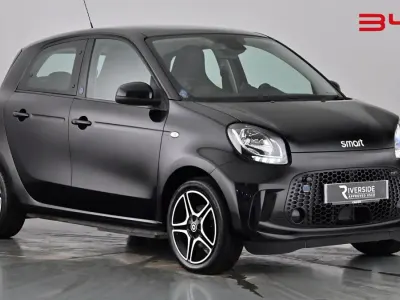 Used Smart ForFour Electric Drive Premium 60 kW (82 HP) 2020 Black Hatchback