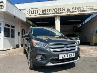 Used Ford Kuga Titanium 2017 Grey SUV