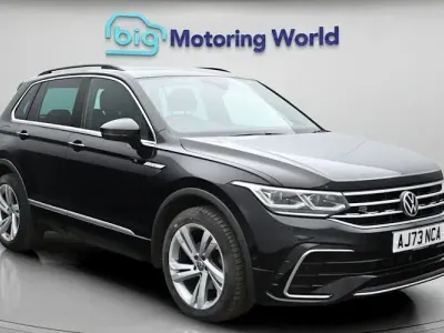 Używany VW Tiguan R-line Edition 150 KM (110 kW) 2023 Czarny SUV