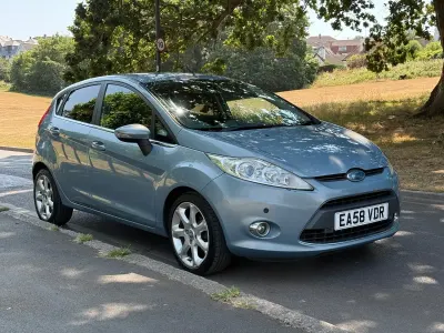 Used Ford Fiesta Zetec 96 HP (70 kW) 2009 Blue Hatchback