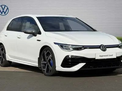 Second-hand VW Golf VIII R 320 CP (235 kW) 2021
