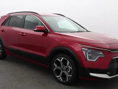 Nowe Kia Niro 2025 Czerwony SUV