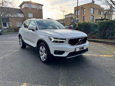 Used Volvo XC40 Momentum 190 HP (139 kW) 2018 SUV