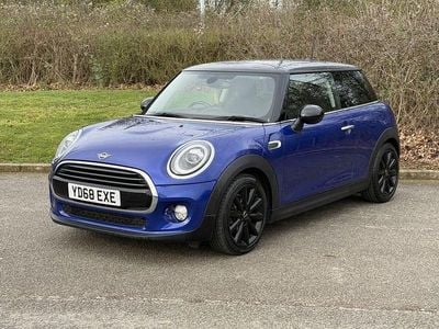 Used Mini Cooper Hatch 136 HP (100 kW) 2018 Blue Hatchback