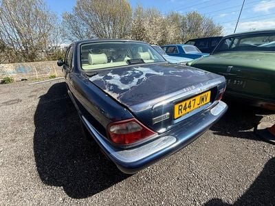 Used Jaguar XJ8 1998 Blue Sedan