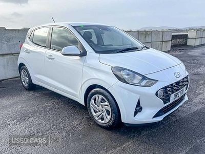 Used Hyundai i10 SE 67 HP (49 kW) 2023 White Hatchback