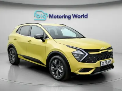 Usado Kia Sportage GT-Line 180 HP (132 kW) 2023 Amarelo SUV