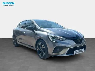 Used Renault Clio Engineered 142 HP (104 kW) 2023 Grey Hatchback