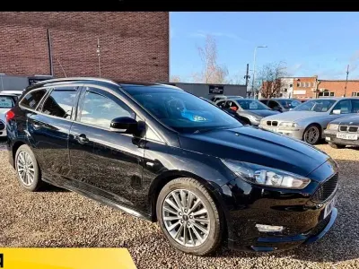 Used Ford Focus ST-Line 125 HP (91 kW) 2017 Black Estate