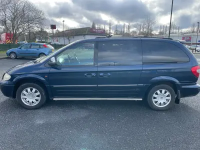 Used Chrysler Grand Voyager Limited 2005 Blue MPV