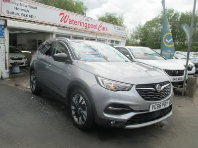 Used Vauxhall Grandland X Sport 130 HP (95 kW) 2018 Grey SUV