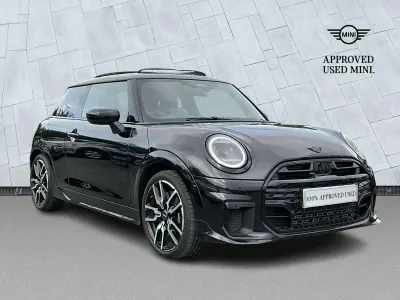 Usado Mini Cooper S Hatch 201 HP (147 kW) 2025 Preto Citadino