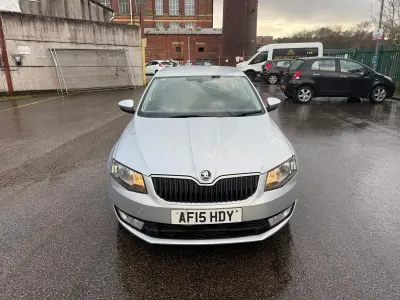 Used Skoda Octavia SE 110 HP (80 kW) 2015 Silver Estate