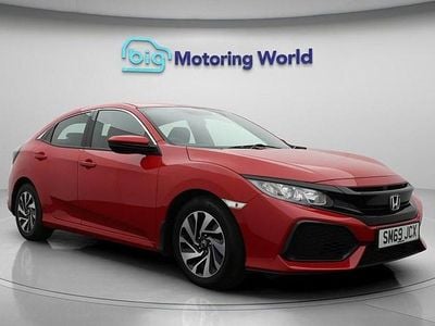 Used Honda Civic SE 126 HP (92 kW) 2020 Red Hatchback