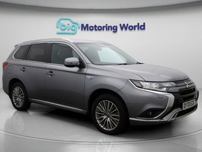 Mitsubishi Outlander P-HEV