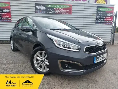 Used Kia Ceed 2015 Silver Hatchback