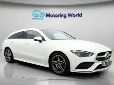 Usado Mercedes CLA220 AMG Line Premium Plus 2020 Blanco Berlina