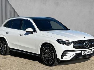 Used Mercedes GLC300 AMG Line Premium Plus 258 HP (189 kW) 2025 Manufaktur opalite white bright