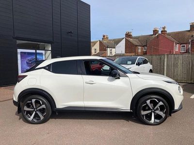 Used Nissan Juke Tekna 2024 White SUV